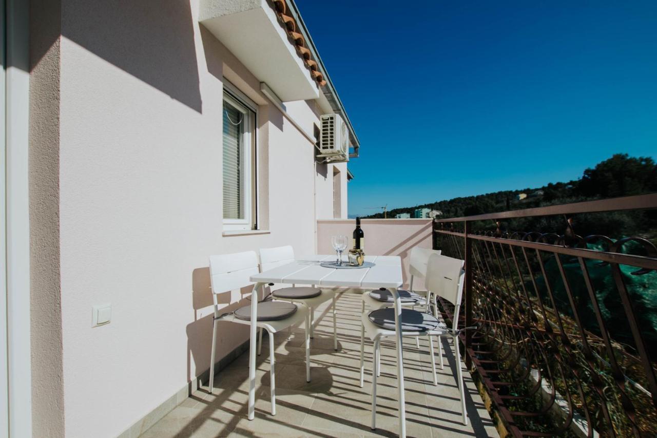 Blaise Apartment Трогир Екстериор снимка