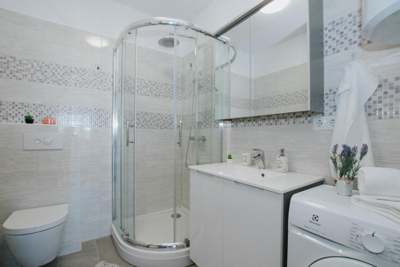 Blaise Apartment Трогир Екстериор снимка