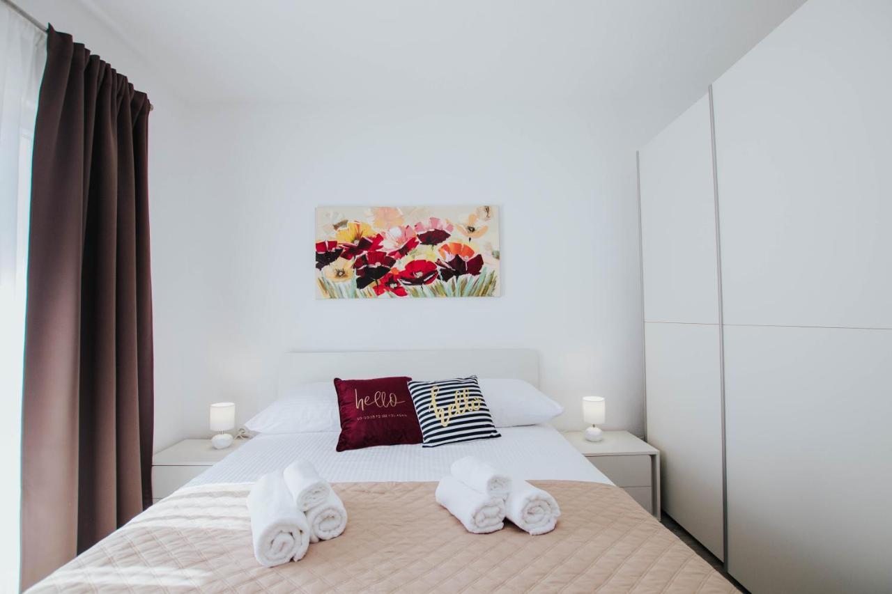 Blaise Apartment Трогир Екстериор снимка
