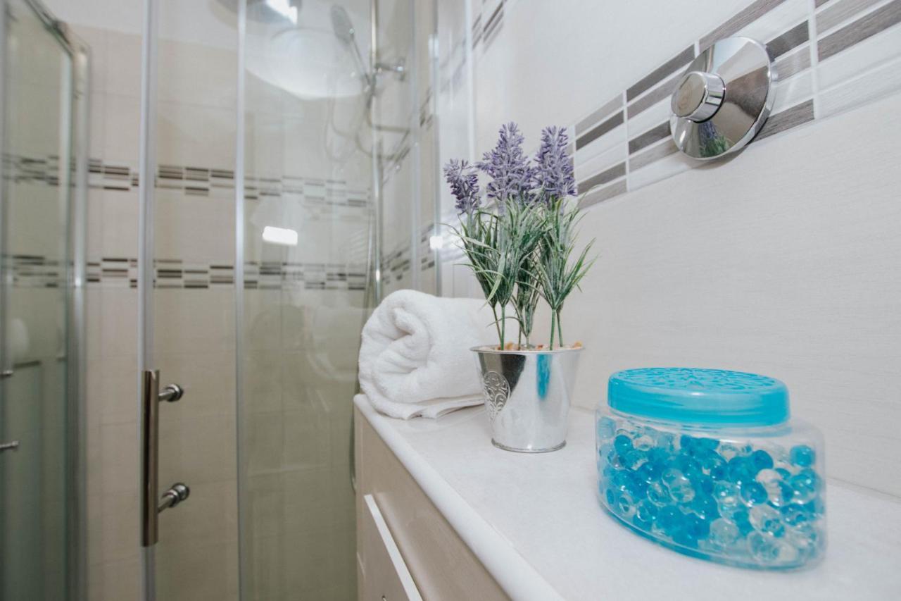 Blaise Apartment Трогир Екстериор снимка