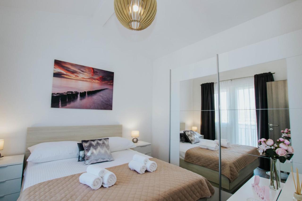 Blaise Apartment Трогир Екстериор снимка
