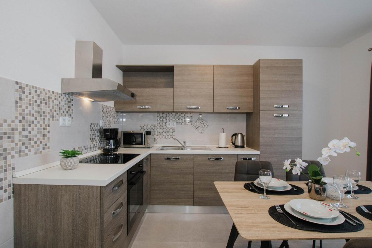 Blaise Apartment Трогир Екстериор снимка
