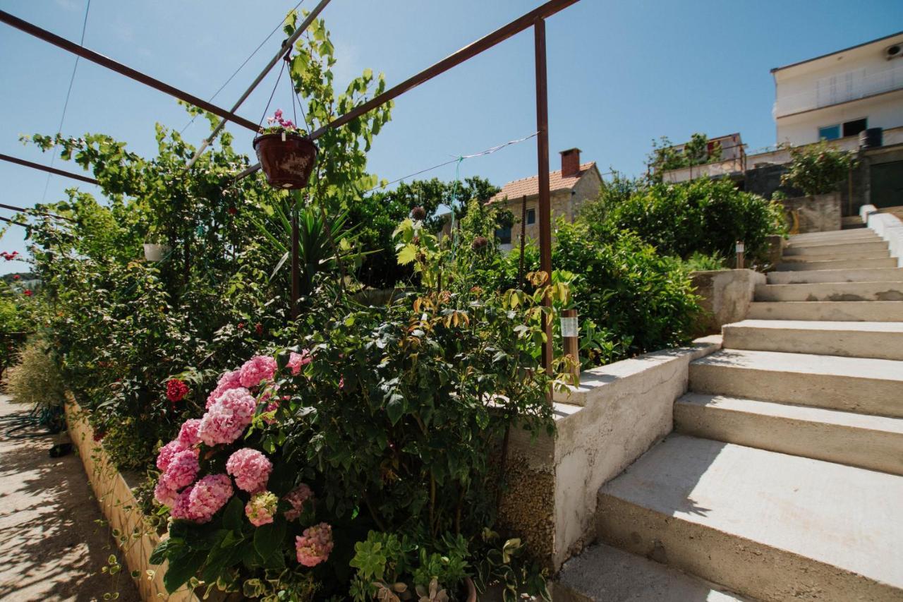 Blaise Apartment Трогир Екстериор снимка
